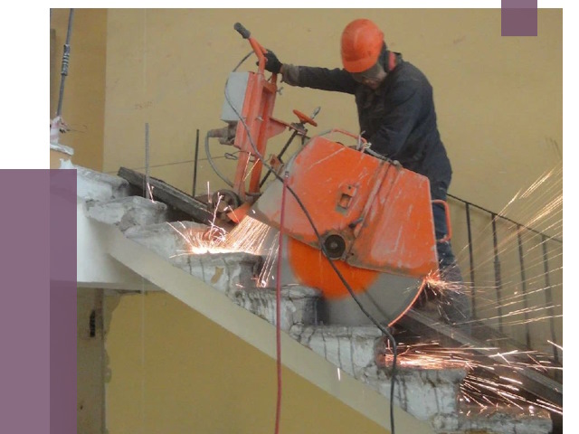 Демонтаж бетонных лестниц в Туле от 4576 руб. за м2 | ПРОЛЁТ-Тул