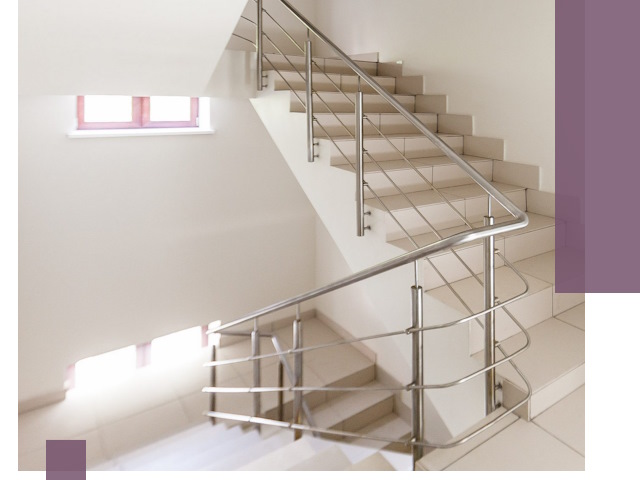 Установка и замена перил в подъезде в Туле